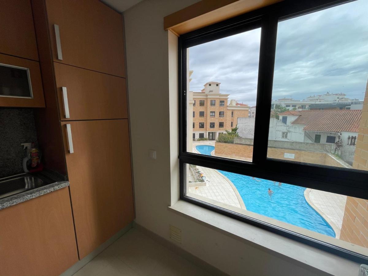 Casa Da Praia Sao Martinho do Porto Luaran gambar